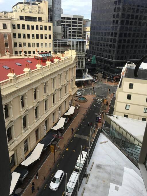 Outstanding Central Lambton Quay Apartment Wellington Exterior photo